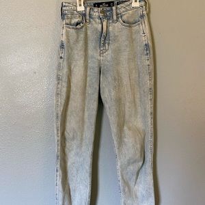 Hollister Mom Jeans